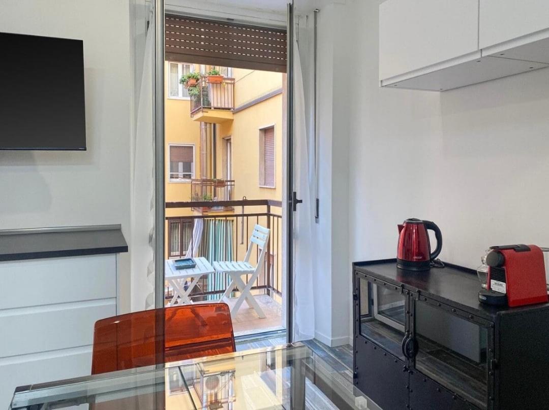 The Nomad's Nest - Near Station And Corso Buenos Aires Apartment
