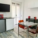 The Nomad\'S Nest - Near Central Station And Corso Buenos Aires